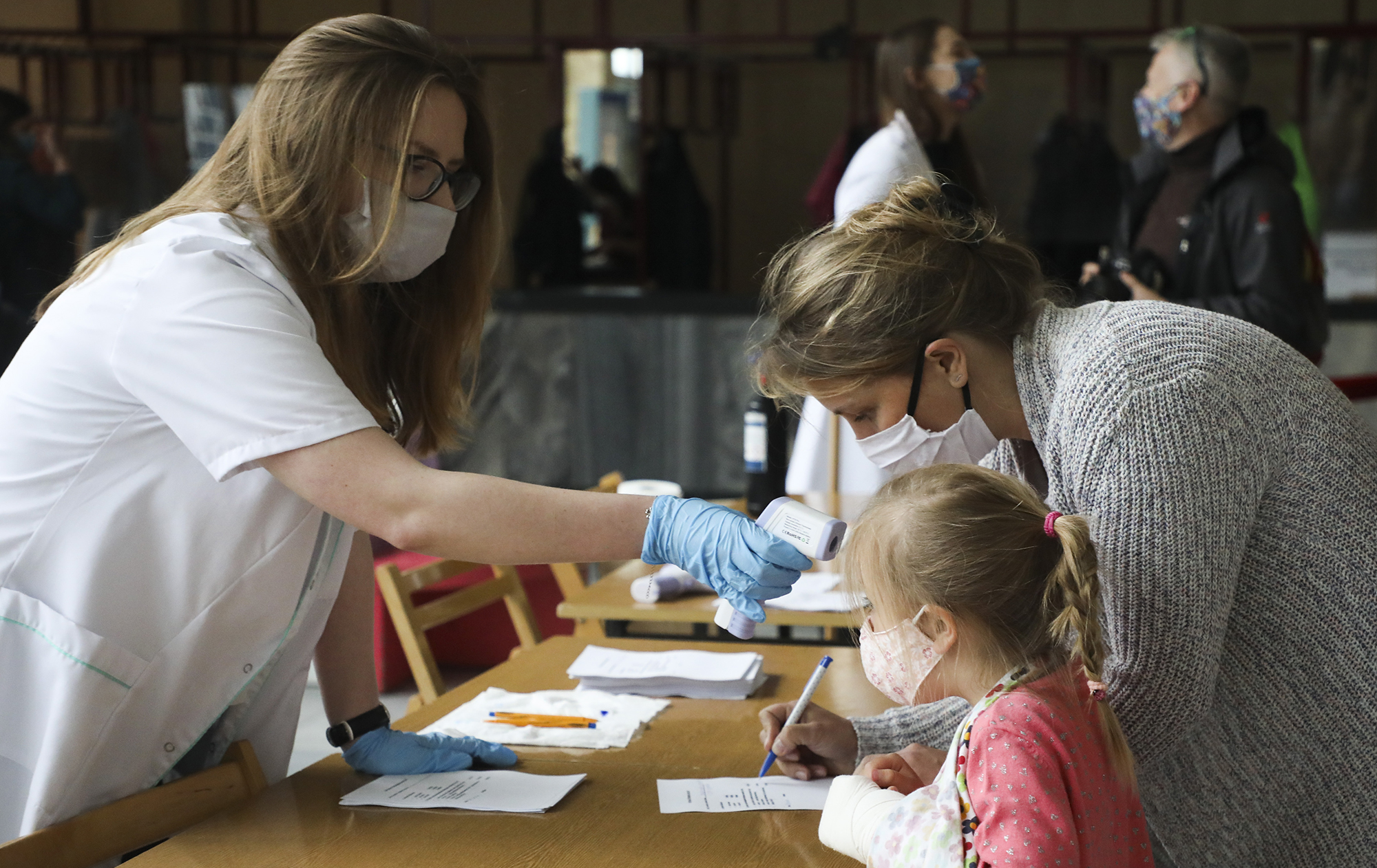 4000 гривень повторно. Як українцям отримати гроші на ліки у Польщі